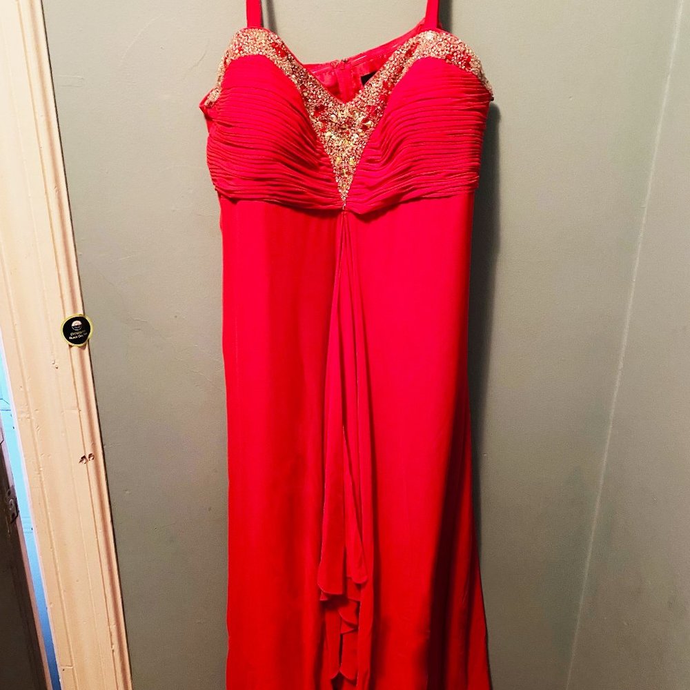 Faviana Polyester Long Red Dress